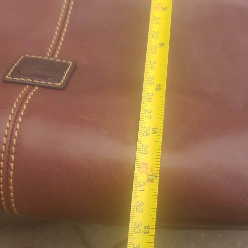 ❤Dooney & Burke Leather Bag (EUC) - Picture 15 of 16